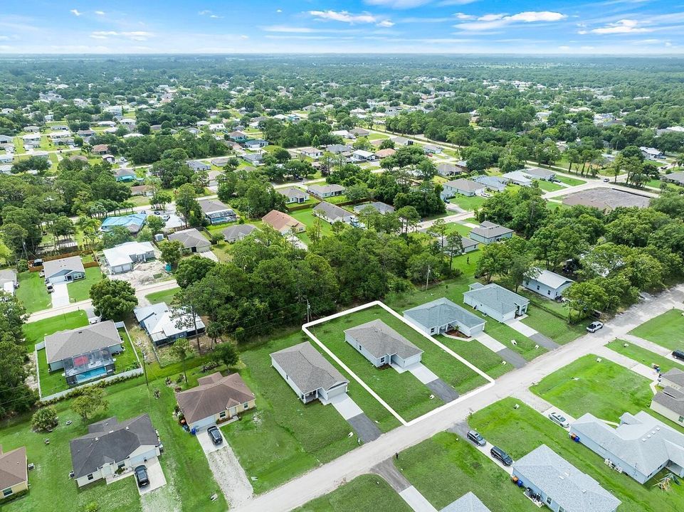8226-104th-Ct-HigMedia-004-1280