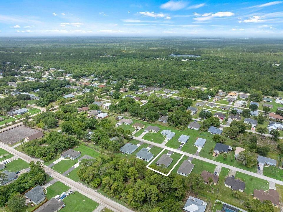 8226-104th-Ct-HigMedia-006-1280