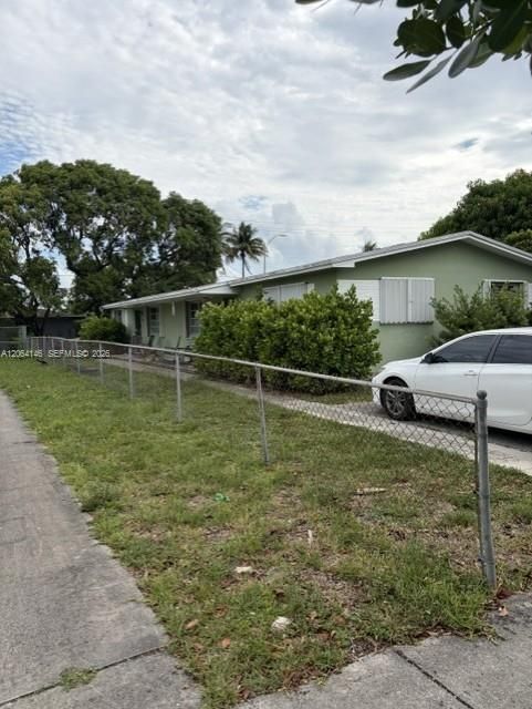 En Venta: $699,000 (0 camas, 0 baños, 1850 Pies cuadrados)