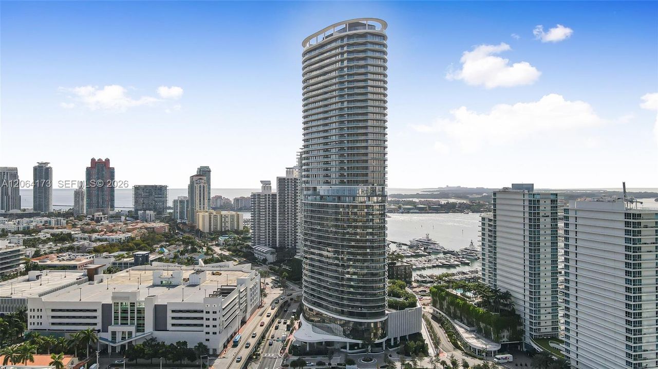 For Sale: $1,575,000 (1 beds, 1 baths, 1000 Square Feet)