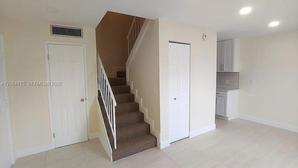 En Venta: $175,000 (1 camas, 1 baños, 950 Pies cuadrados)