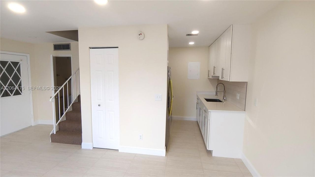 En Venta: $175,000 (1 camas, 1 baños, 950 Pies cuadrados)