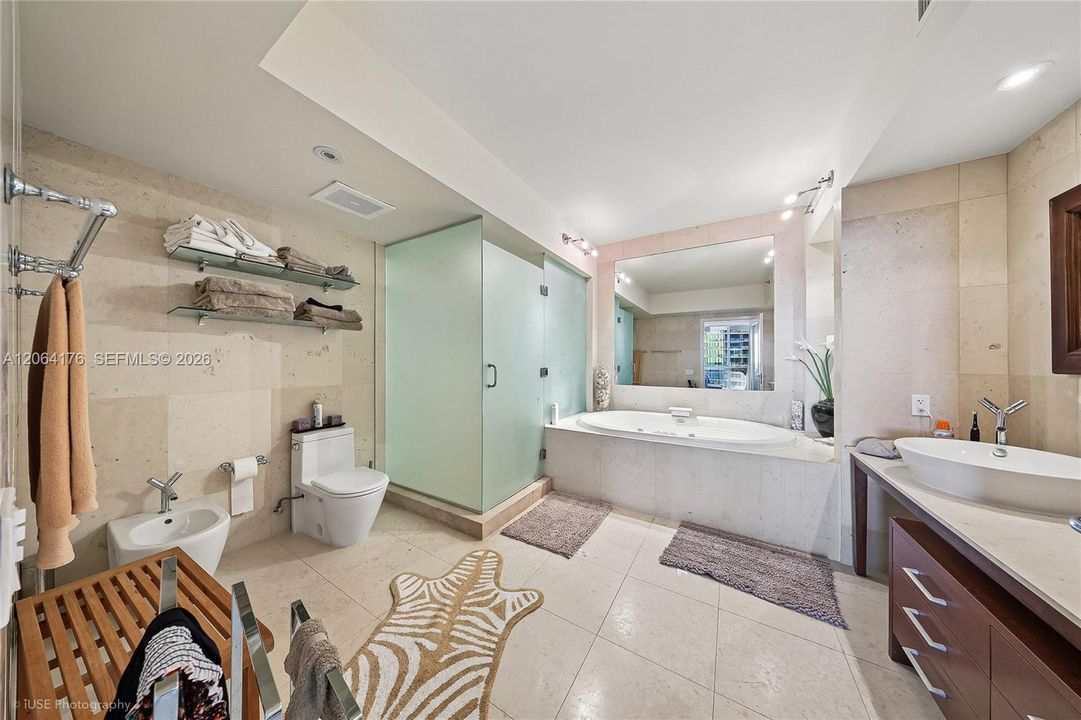For Rent: $11,900 (2 beds, 2 baths, 1536 Square Feet)
