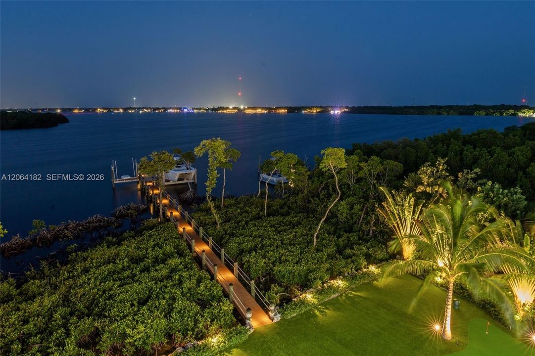 For Sale: $8,550,000 (6 beds, 5 baths, 4404 Square Feet)