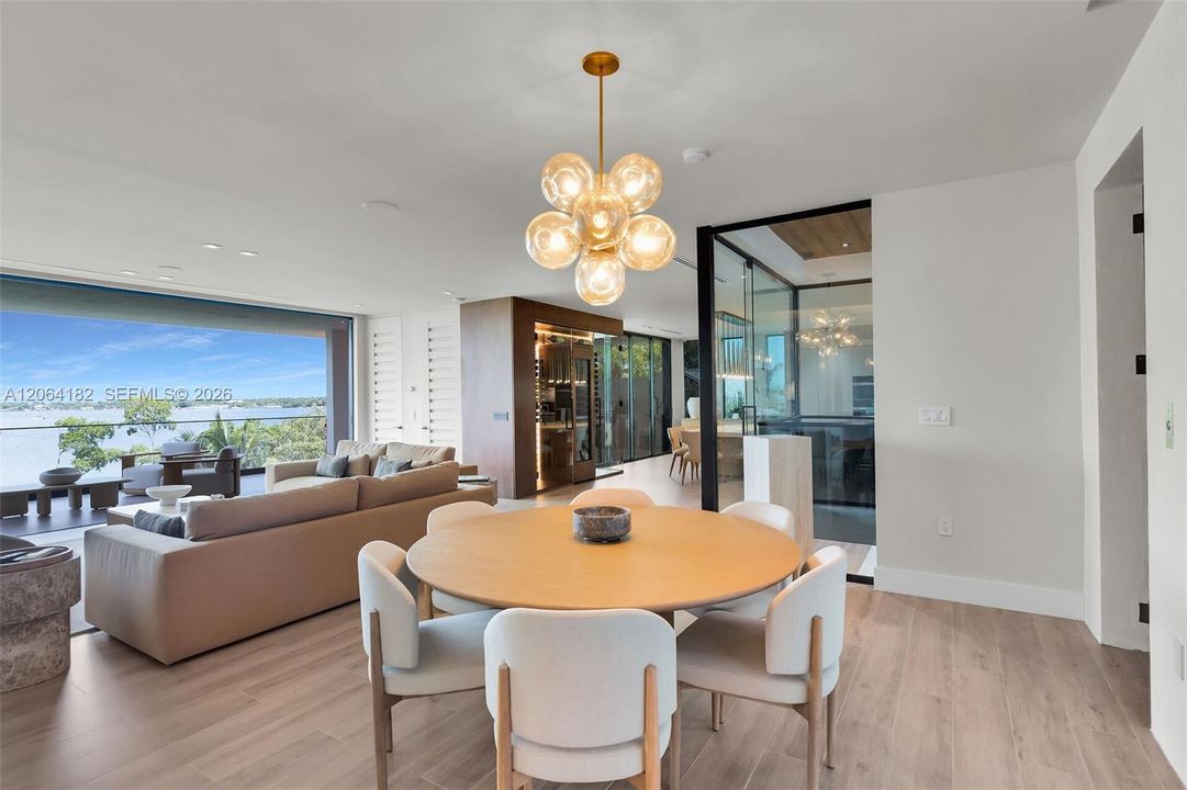 For Sale: $8,550,000 (6 beds, 5 baths, 4404 Square Feet)