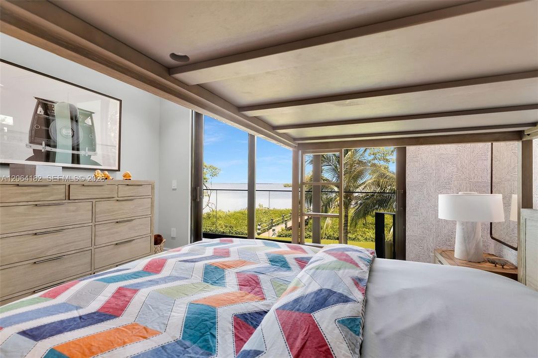 For Sale: $8,550,000 (6 beds, 5 baths, 4404 Square Feet)