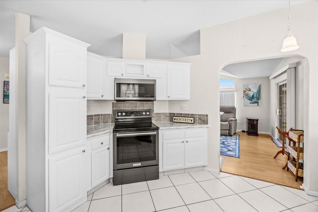 13-hook in-8