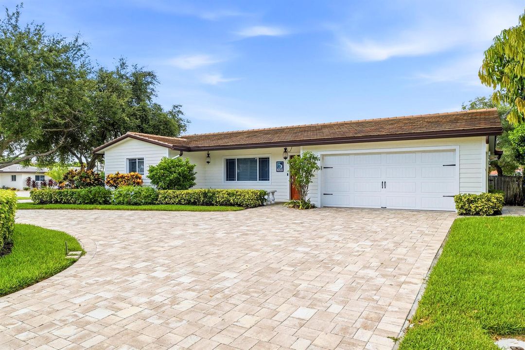 2690 NE 11th St - Pompano Beach - Mike B