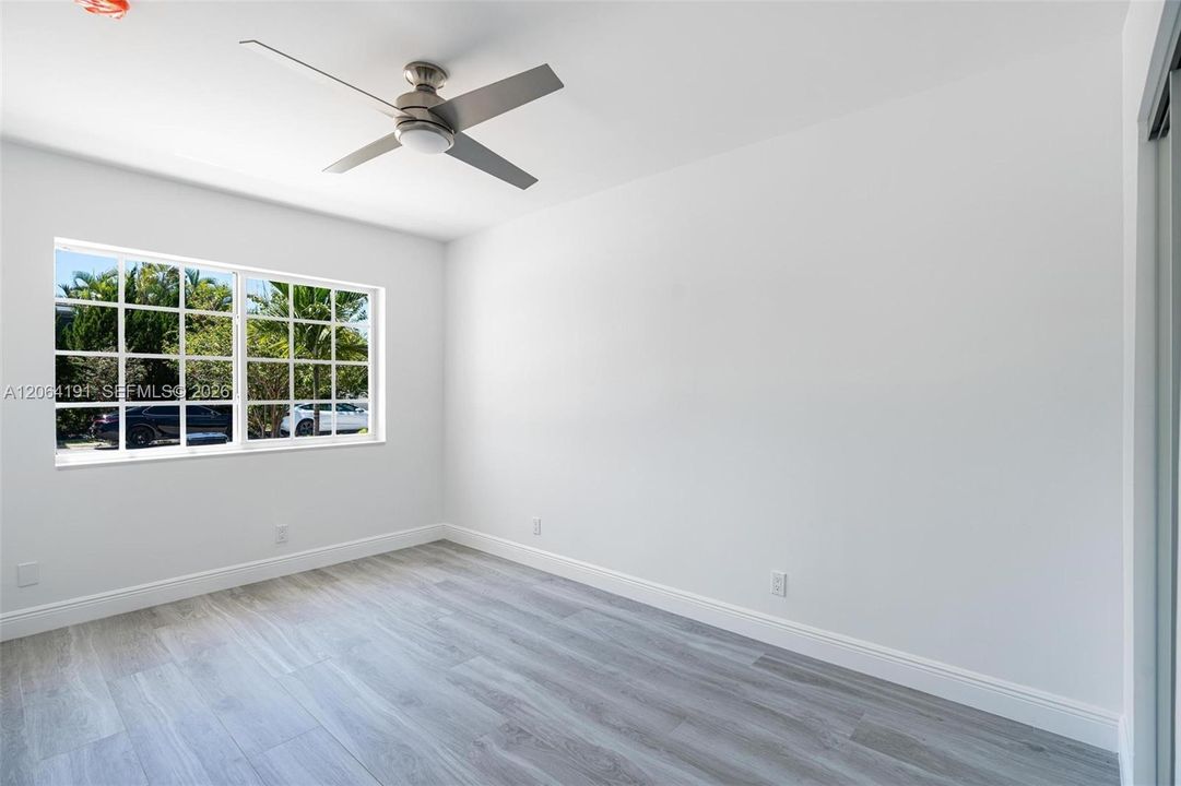 For Rent: $15,900 (5 beds, 4 baths, 2480 Square Feet)