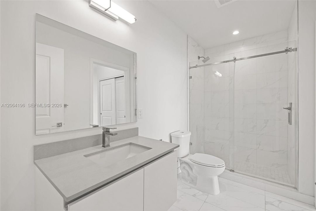Недавно арендовано: $3,750 (1 спален, 1 ванн, 859 Квадратных фут)