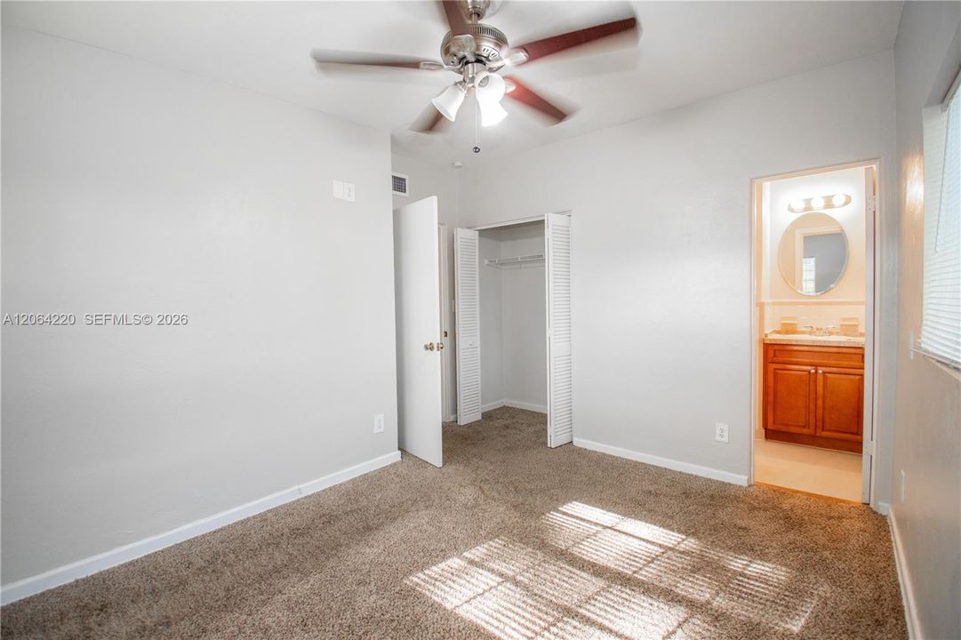 For Sale: $449,000 (3 beds, 2 baths, 1560 Square Feet)