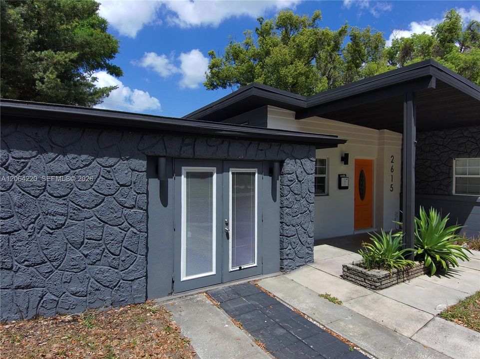 For Sale: $449,000 (3 beds, 2 baths, 1560 Square Feet)