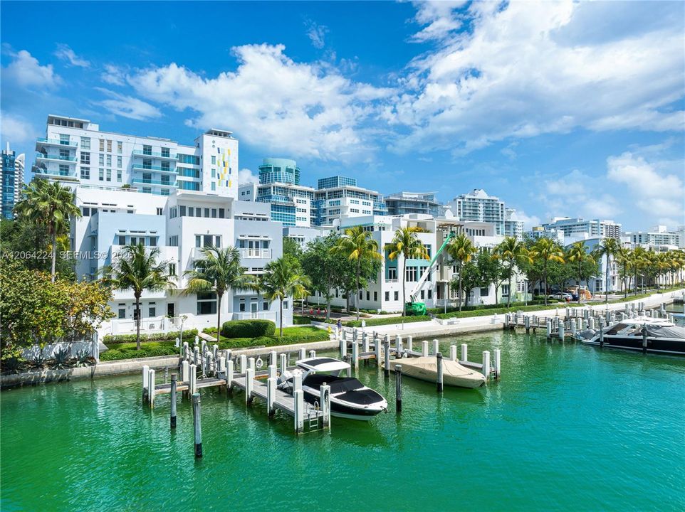 For Sale: $4,495,000 (4 beds, 4 baths, 3771 Square Feet)