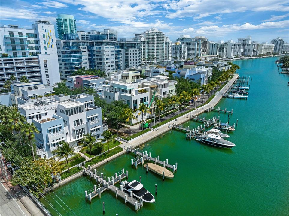 For Sale: $4,495,000 (4 beds, 4 baths, 3771 Square Feet)