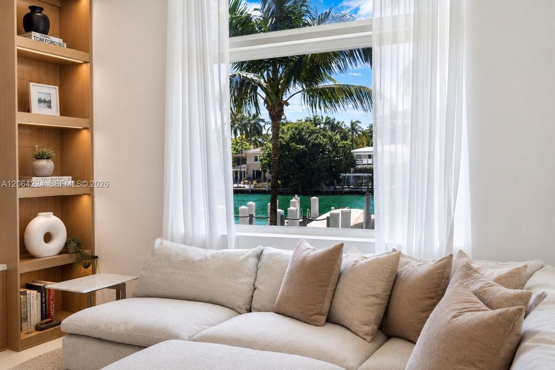 For Sale: $4,495,000 (4 beds, 4 baths, 3771 Square Feet)