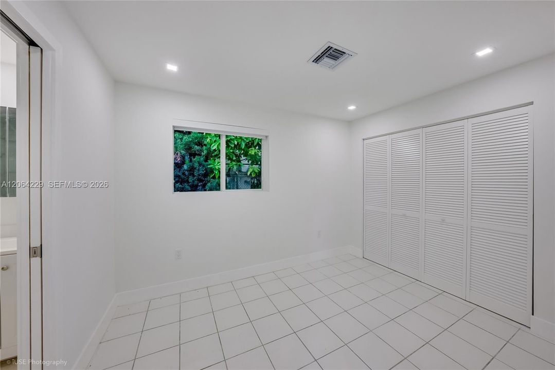 For Rent: $15,900 (4 beds, 4 baths, 2232 Square Feet)