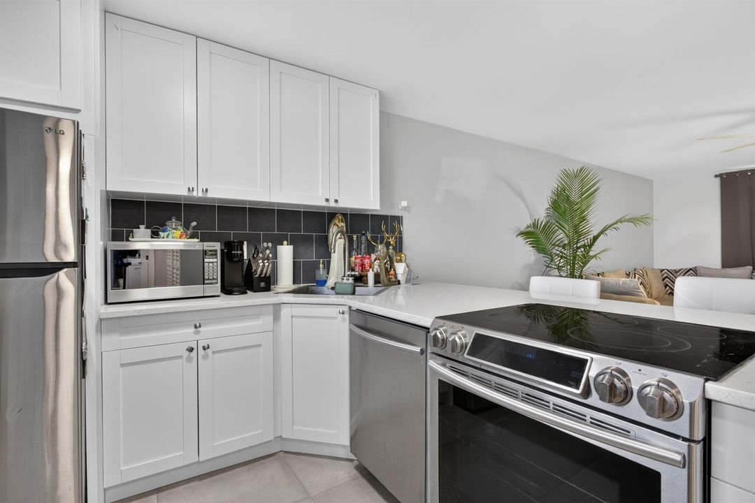 5-web-or-mls-3301-4472