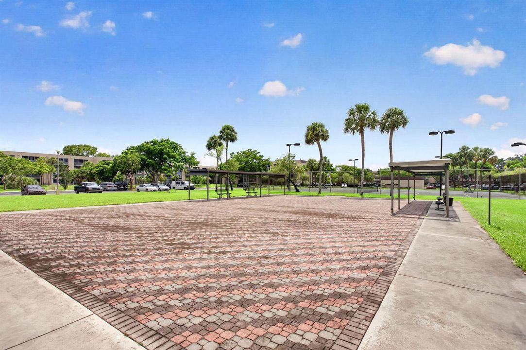 25-web-or-mls-3301-4553