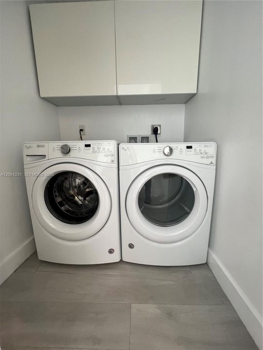 For Rent: $8,999 (4 beds, 3 baths, 2277 Square Feet)