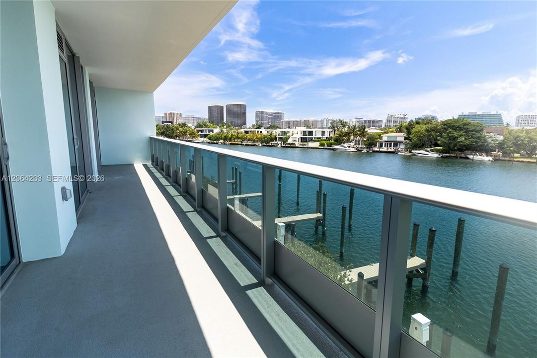 For Rent: $8,500 (2 beds, 2 baths, 1329 Square Feet)
