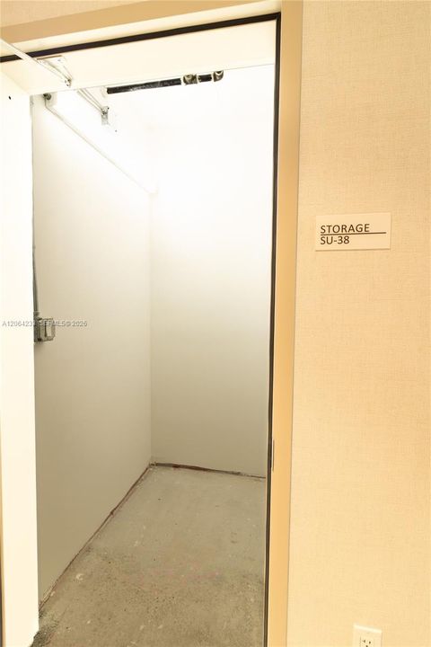 For Rent: $8,500 (2 beds, 2 baths, 1329 Square Feet)