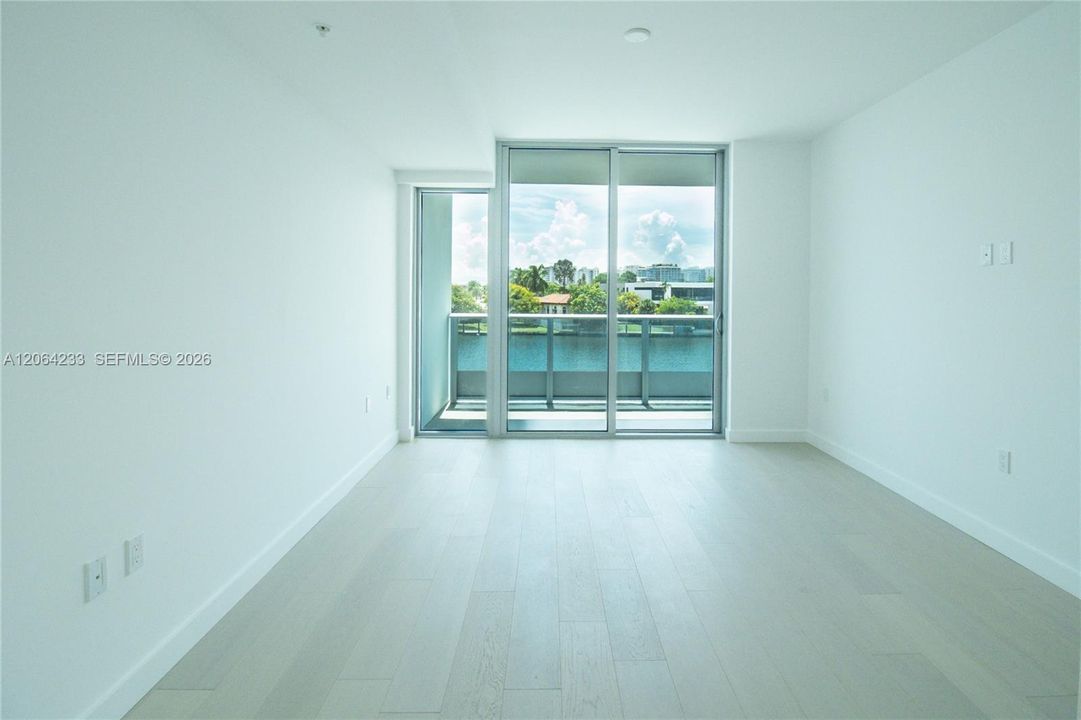 For Rent: $8,500 (2 beds, 2 baths, 1329 Square Feet)