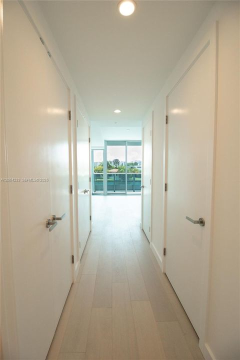 For Rent: $8,500 (2 beds, 2 baths, 1329 Square Feet)