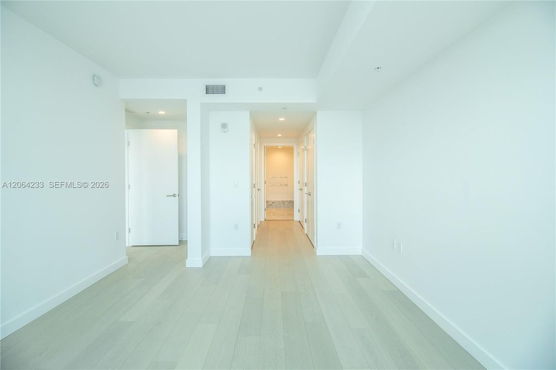 For Rent: $8,500 (2 beds, 2 baths, 1329 Square Feet)