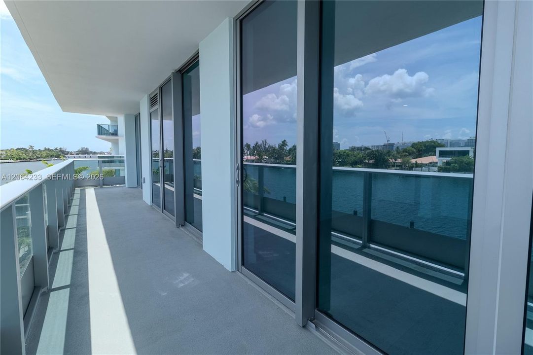 For Rent: $8,500 (2 beds, 2 baths, 1329 Square Feet)