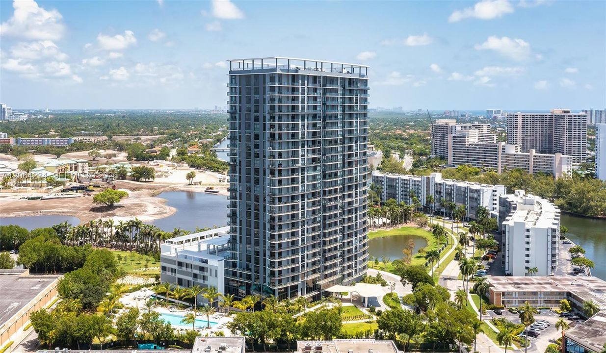 Recently Rented: $5,065 (2 beds, 2 baths, 1297 Square Feet)