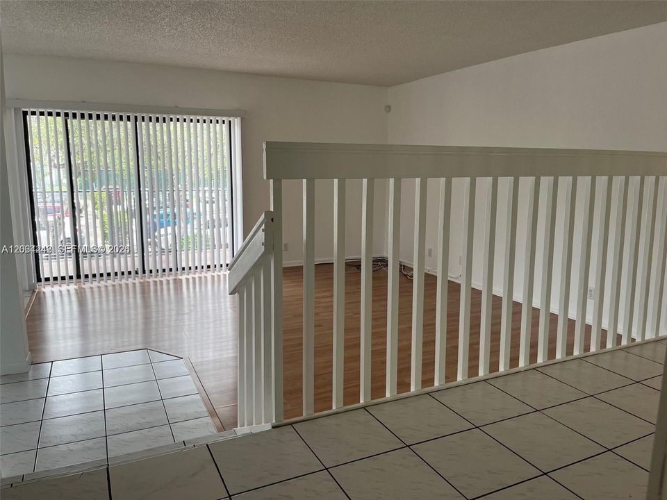 Spacious great room with lots of natural light