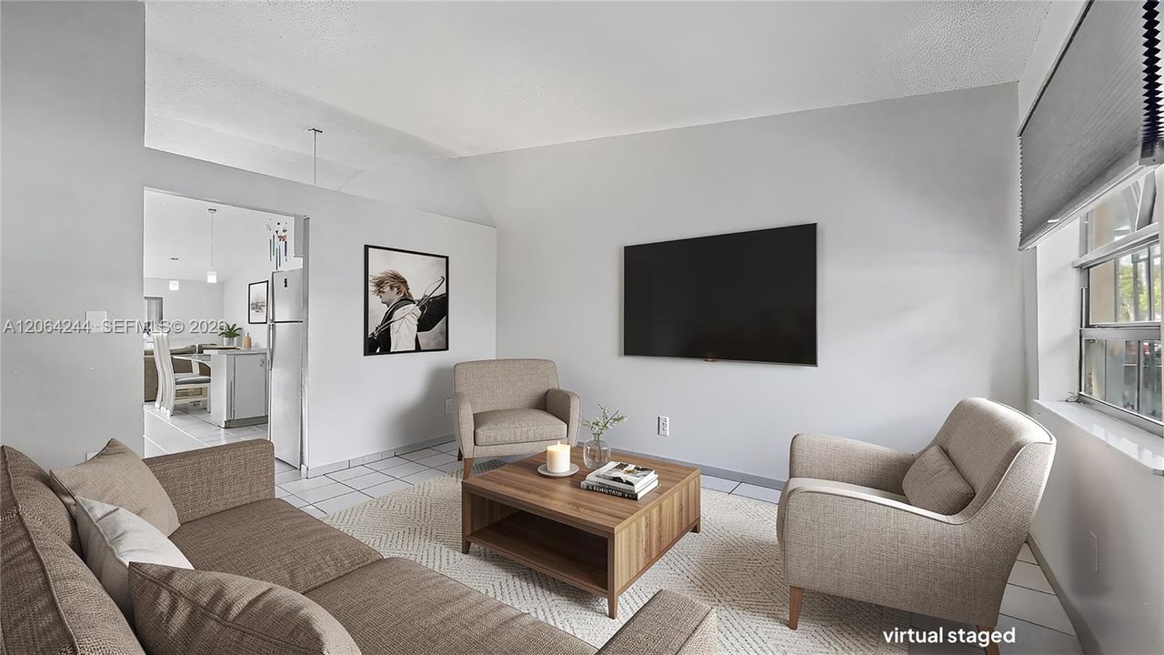Active With Contract: $495,000 (3 beds, 2 baths, 1286 Square Feet)