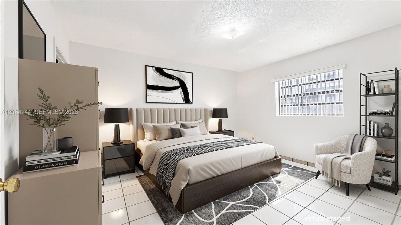 Active With Contract: $495,000 (3 beds, 2 baths, 1286 Square Feet)