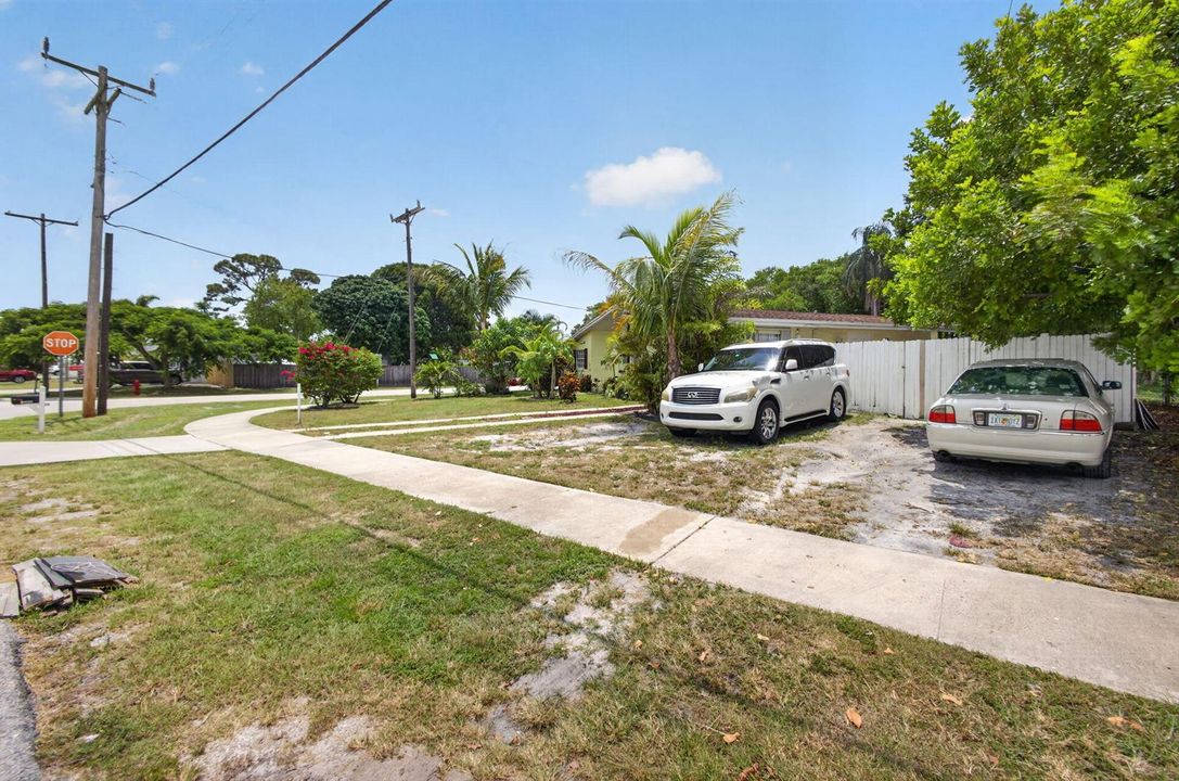 1-web-or-mls-5D1A8540
