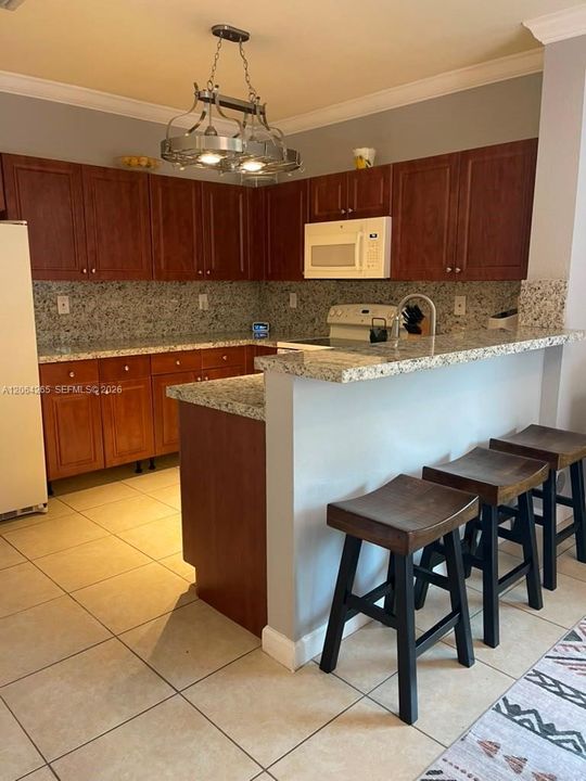 En Renta: $2,650 (3 camas, 2 baños, 1523 Pies cuadrados)