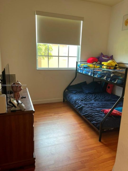 En Renta: $2,650 (3 camas, 2 baños, 1523 Pies cuadrados)