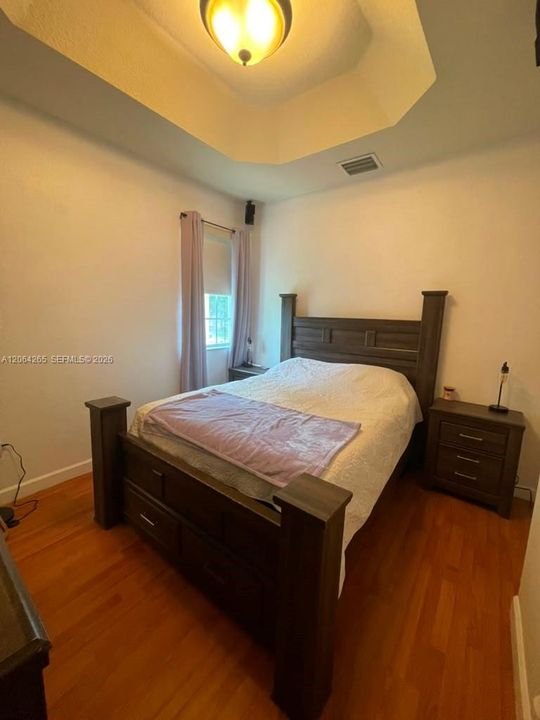 En Renta: $2,650 (3 camas, 2 baños, 1523 Pies cuadrados)