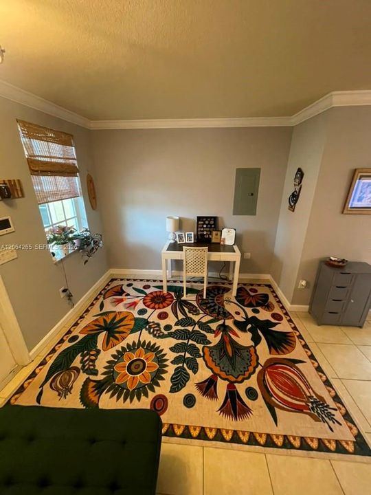 En Renta: $2,650 (3 camas, 2 baños, 1523 Pies cuadrados)