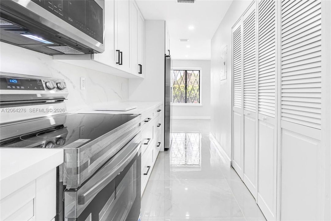 En Venta: $449,000 (3 camas, 2 baños, 1487 Pies cuadrados)