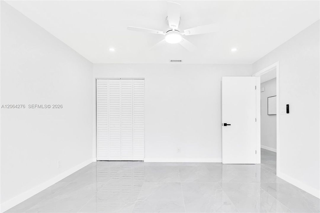En Venta: $449,000 (3 camas, 2 baños, 1487 Pies cuadrados)