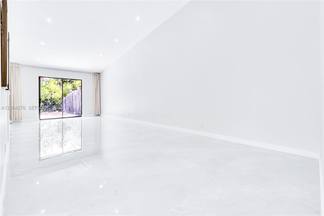 En Venta: $449,000 (3 camas, 2 baños, 1487 Pies cuadrados)