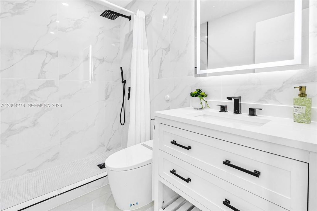 En Venta: $449,000 (3 camas, 2 baños, 1487 Pies cuadrados)