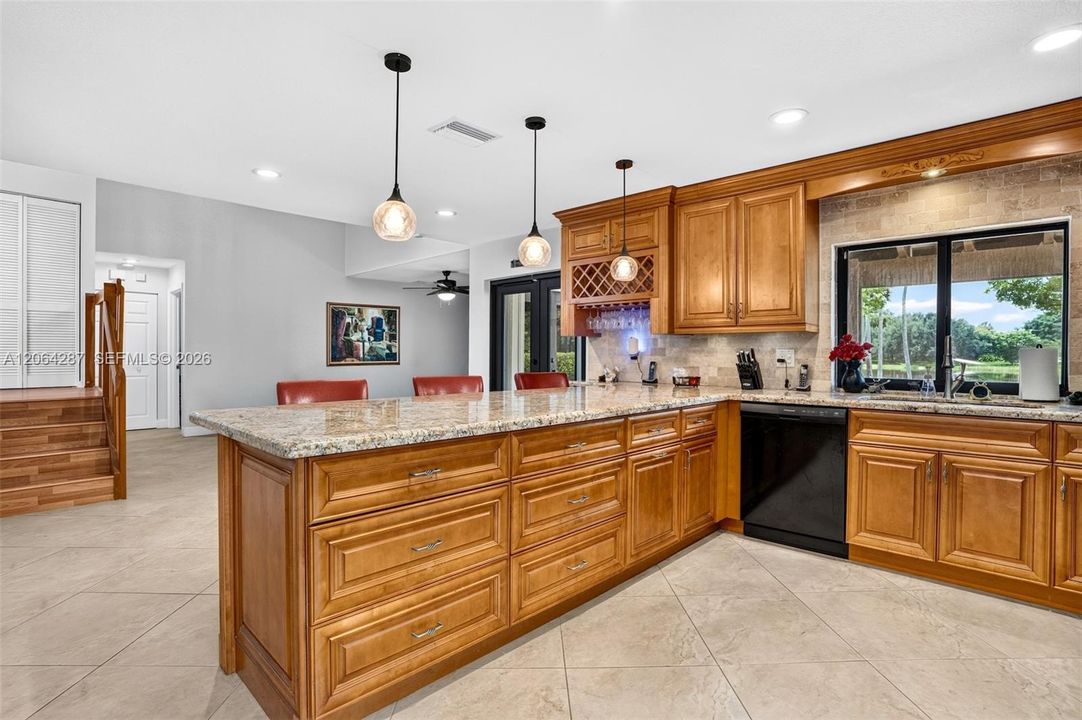 For Sale: $749,000 (3 beds, 2 baths, 2276 Square Feet)