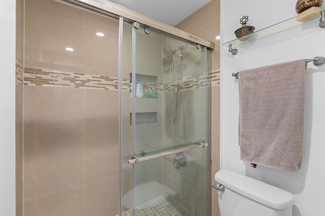 19-web-or-mls-1839 Middle River dr unit