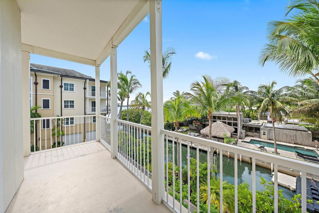 3920 N Flagler Dr 301-14
