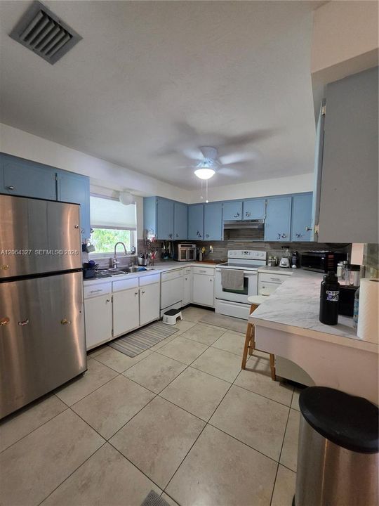 For Sale: $399,000 (4 beds, 4 baths, 0 Square Feet)