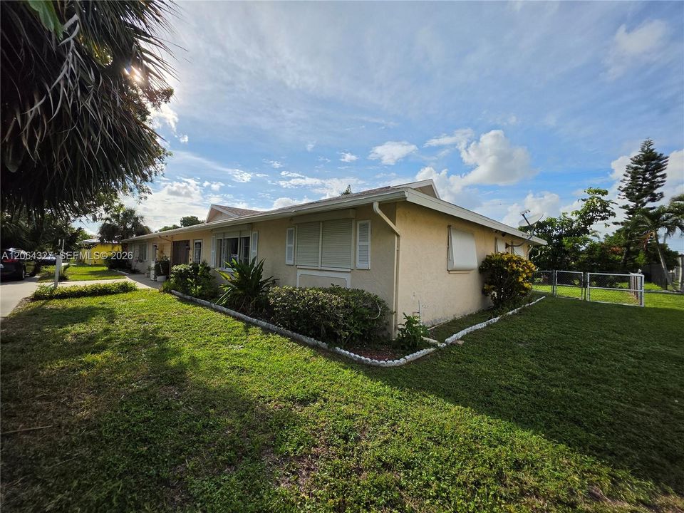 For Sale: $399,000 (4 beds, 4 baths, 0 Square Feet)