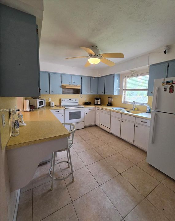 For Sale: $399,000 (4 beds, 4 baths, 0 Square Feet)