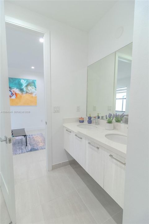 For Sale: $1,139,000 (3 beds, 3 baths, 2176 Square Feet)