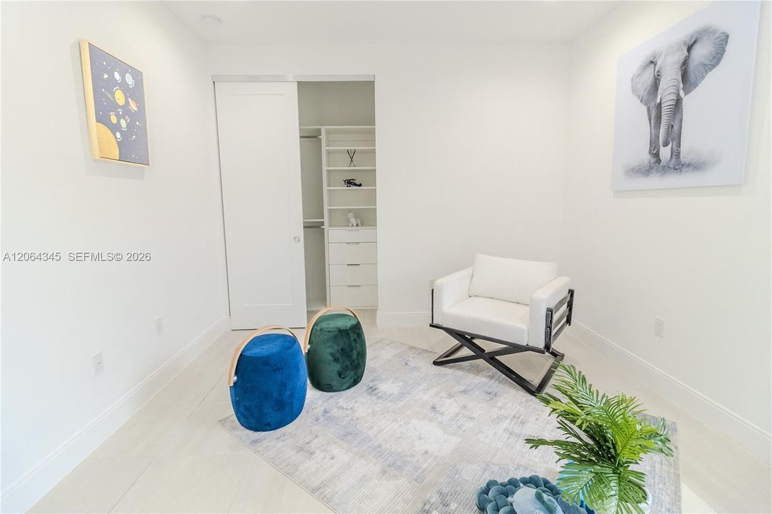 For Sale: $1,139,000 (3 beds, 3 baths, 2176 Square Feet)